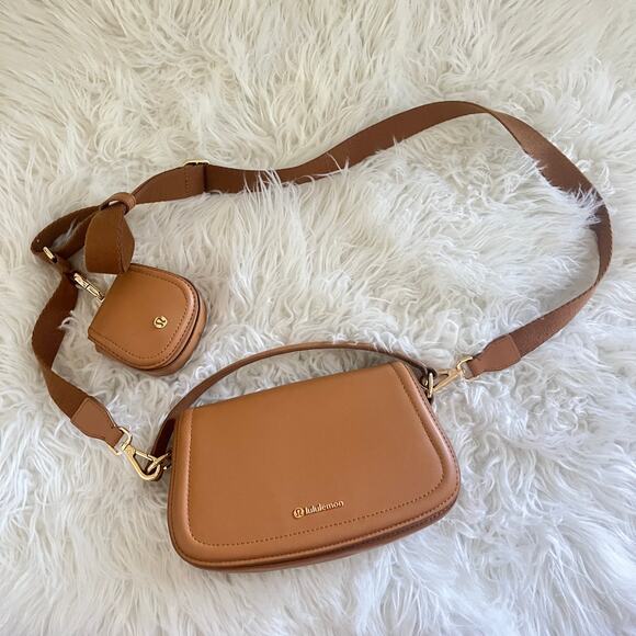 Lululemon Leather Alternative mini bag 1.2L Chestnut brown - Picture 2 of 10